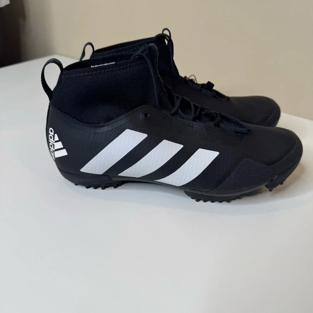 Adidas The Gravel Cycling Shoes Core Black/White size men’s 7 women’s 8